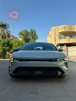 Kia K4